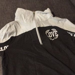 💵Cute Juniors Sweatshirt💵 3 for $15